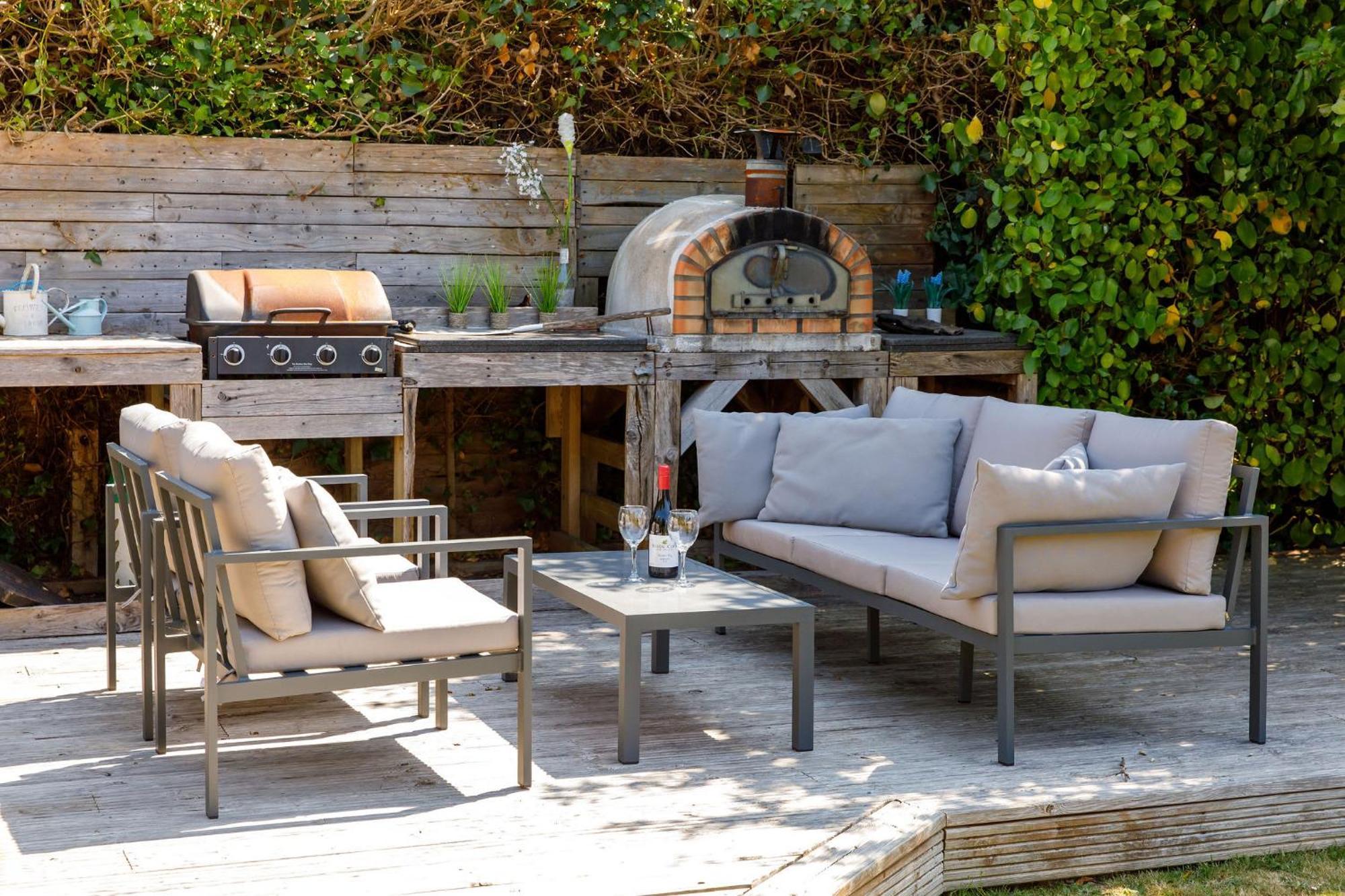 Family Seaside Retreat - 5 Minutes To Beach West Wittering Extérieur photo